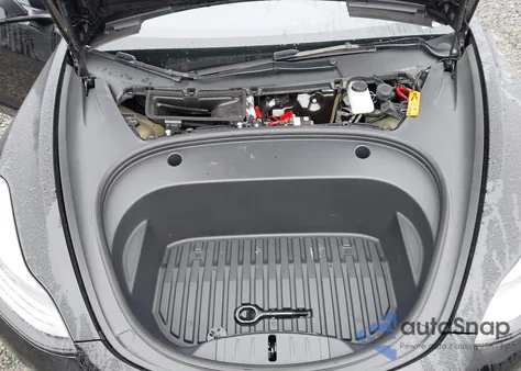 2023 Tesla Model 3 из США, поврежденный, VIN 5YJ3E1EA3PF576313